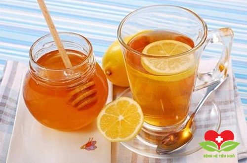 Mật ong tốt cho người bệnh viêm họng