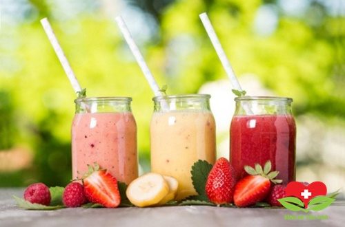 Nên chọn nước ép hoa quả hay sinh tố?