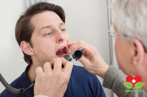 Nguyên nhân gây ra hiện tượng khàn tiếng?