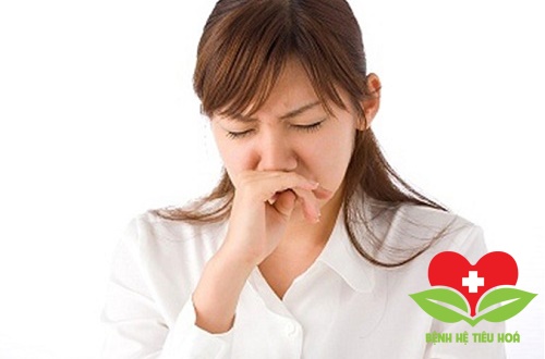 Buồn nôn khi đánh răng cảnh báo bệnh đường hô hấp
