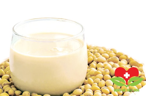 Không đựng sữa đậu nành nóng vào túi nilon