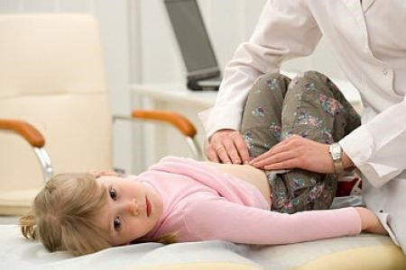 Một số dấu hiệu nhận biết teo ruột non ở trẻ