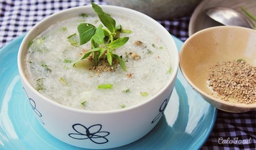 Những loại thức ăn mềm, loãng luôn được khuyến cáo dành cho người sau phẫu thuật ung thư trực tràng